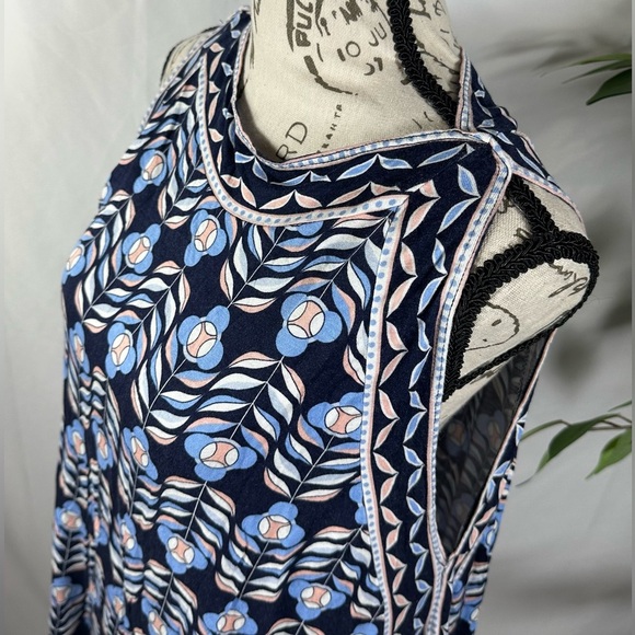 Max Edition Navy and Pink Petite Top - Picture 7 of 12